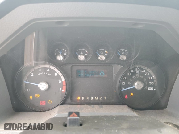 2013 Ford F-250 XL with VIN 1FT7X2B62DEB20592, listed as a Copart auction lot 51535495 with 390,072 mi miles and Salvage Title. Bid and sale history available at DreamBid. Image 9.