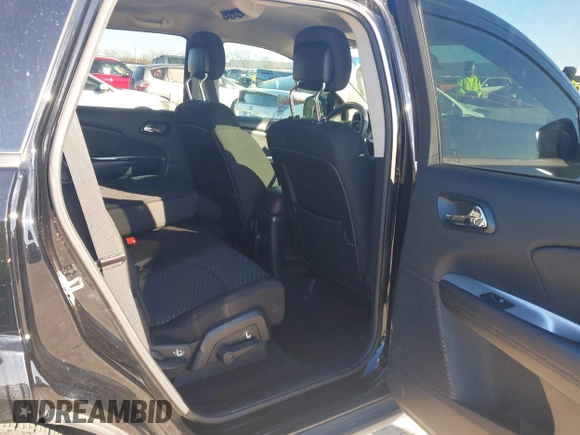 2020 Dodge Journey SE Value with VIN 3C4PDCAB7LT277627, listed as a IAAI auction lot 41729887 with 67,220 mi miles and . Bid and sale history available at carsss.com. Image 8.