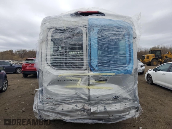 2021 Ford Transit Passenger XL with VIN 1FDZK1C82MKA81226, listed as a Copart auction lot 76893224 with 22,679 mi miles and Salvage Title. Bid and sale history available at DreamBid. Image 6.