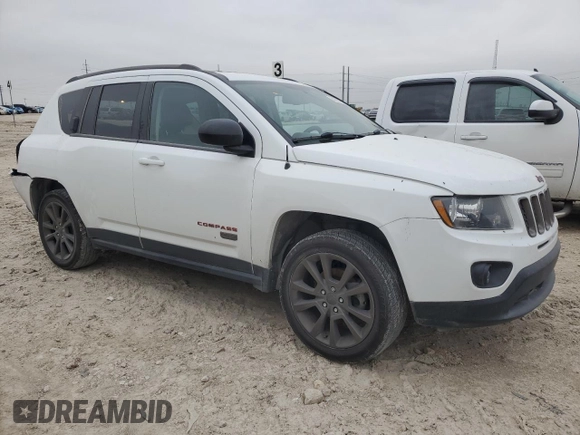 2017 Jeep Compass Sport with VIN 1C4NJCBB4HD141595, listed as a Copart auction lot 84299704 with 83,347 mi miles and Salvage Title. Bid and sale history available at carsss.com. Image 4.
