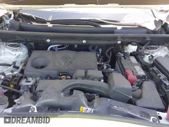 2022 Toyota RAV4 XLE with VIN 2T3W1RFV4NW233025, listed as a IAAI auction lot 42238717 with 39,156 mi miles and . Bid and sale history available at DreamBid. Image 10.