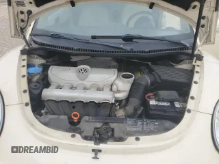 2006 Volkswagen New Beetle Coupe with VIN 3VWPW31C16M410350, listed as a Copart auction lot 43750195 with 181,304 mi miles and Clean Title. Bid and sale history available at carsss.com. Image 11.