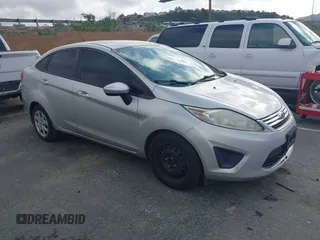 2012 Ford Fiesta SE with VIN 3FADP4BJ3CM106380, listed as a IAAI auction lot 42121786 with 81,613 mi miles. Bid and sale history available at carsss.com. Image 1.