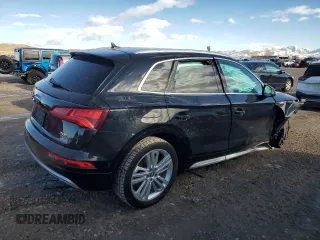 2018 Audi Q5 Premium Plus with VIN WA1BNAFY5J2076813, listed as a Copart auction lot 87555425 with 0 mi miles and Salvage Title. Bid and sale history available at carsss.com. Image 3.