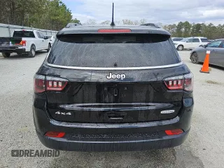 2022 Jeep Compass Latitude with VIN 3C4NJDBB6NT230564, listed as a Copart auction lot 47173935 with 50,362 mi miles and Clean Title. Bid and sale history available at DreamBid. Image 6.