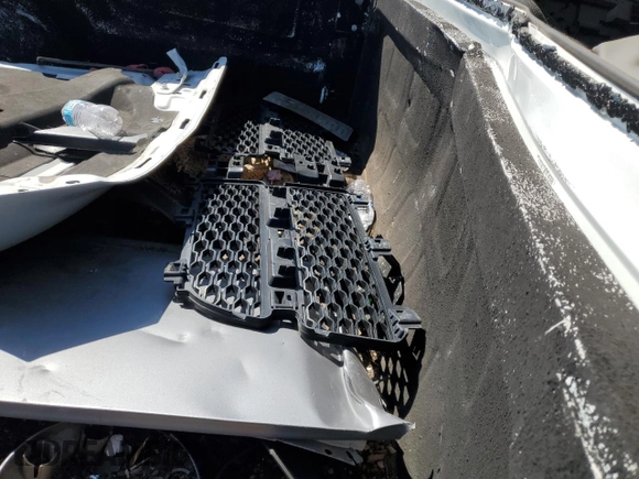 2016 Ram 2500 Tradesman z VIN 3C6LR5AT6GG257850, wystawiony jako Copart lot #71066084 z przebiegiem Nie podano mil oraz Nie do naprawy • Non repairable. Historia ofert i sprzedaży dostępna na DreamBid. Obrazek 10.