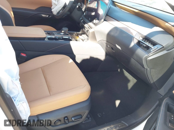 2024 Lexus RX 350h with VIN 2T2BBMCA9RC057830, listed as a IAAI auction lot 41423283 with 5,522 mi miles and . Bid and sale history available at DreamBid. Image 5.