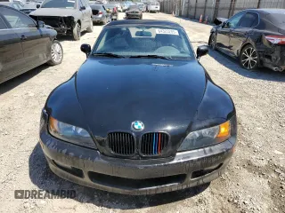 1998 BMW 3 Series Z3 1.9 with VIN 4USCH7336WLE08592, listed as a Copart auction lot 64323205 with 104,281 mi miles and Clean title. Bid and sale history available at DreamBid. Image 5.