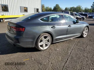 2019 Audi A5 Sportback Premium Plus with VIN WAUENCF55KA085987, listed as a Copart auction lot 71084973 with 38,324 mi miles. Bid and sale history available at carsss.com. Image 3.