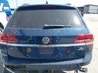 2020 Volkswagen Atlas SE z VIN 1V2LR2CA8LC502890, wystawiony jako IAAI lot #41871378 z przebiegiem 79 607 mil mil oraz . Historia ofert i sprzedaży dostępna na DreamBid. Obrazek 16.