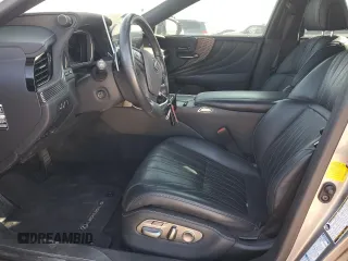 2021 Lexus LS z VIN JTHE5LGF5M5008931, wystawiony jako Copart lot #43045225 z przebiegiem 31 903 mil mil oraz Szkoda całkowita • Salvage title. Historia ofert i sprzedaży dostępna na DreamBid. Obrazek 7.
