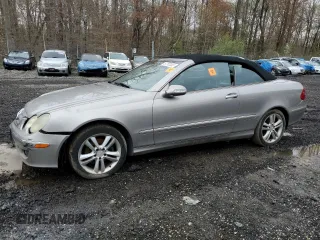 2008 Mercedes-Benz CLK-Class 3.5L with VIN WDBTK56F38T090771, listed as a Copart auction lot 51752535 with 0 mi miles and Salvage Title. Bid and sale history available at carsss.com. Image 1.