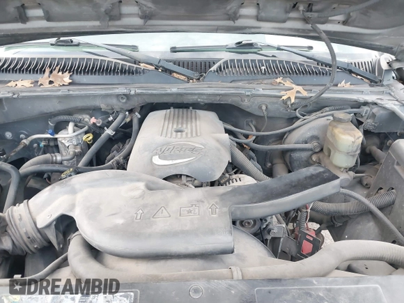 2002 Chevrolet Tahoe LS with VIN 1GNEC13V22R226380, listed as a IAAI auction lot 41261772 with 311,749 mi miles. Bid and sale history available at carsss.com. Image 10.
