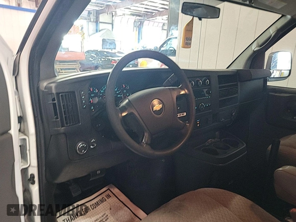 2015 Chevrolet Express Cargo with VIN 1GCWGFCF2F1262646, listed as a IAAI auction lot 42801576 with 165,952 mi miles and . Bid and sale history available at DreamBid. Image 8.