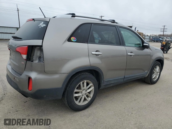 2014 Kia Sorento LX with VIN 5XYKTCA67EG545408, listed as a Copart auction lot 44233545 with 115,527 mi miles and Salvage Title. Bid and sale history available at carsss.com. Image 3.