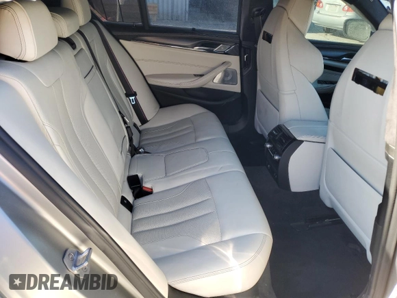 2019 BMW M5 Competition z VIN WBSJF0C58KB285038, wystawiony jako Copart lot #80848684 z przebiegiem 70 304 mil mil oraz Szkoda całkowita • Salvage title. Historia ofert i sprzedaży dostępna na DreamBid. Obrazek 10.