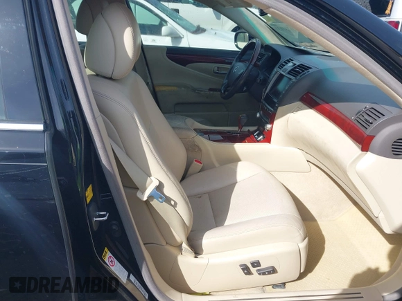 2011 Lexus LS 460 with VIN JTHBL5EF6B5105723, listed as a IAAI auction lot 41737131 with 186,131 mi miles and . Bid and sale history available at DreamBid. Image 5.
