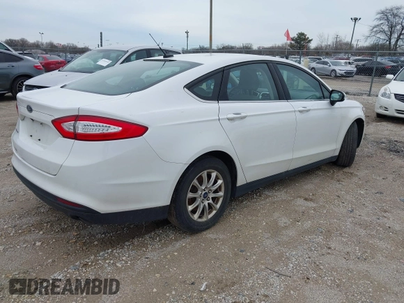 2015 Ford Fusion S with VIN 3FA6P0G71FR242707, listed as a IAAI auction lot 41955101 with 235,544 mi miles. Bid and sale history available at carsss.com. Image 4.