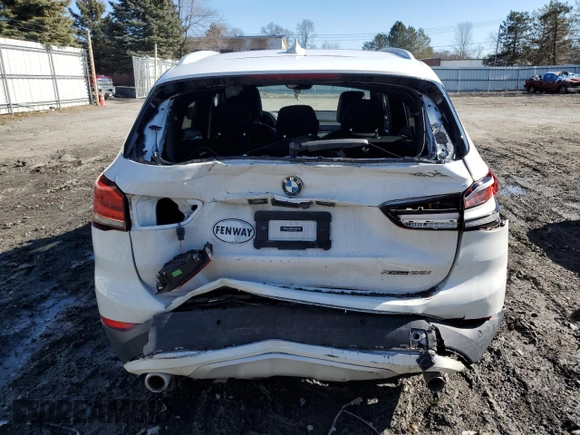 2021 BMW X1 xDrive28i с VIN WBXJG9C05M3M70872, выставлен на аукционе Copart как лот 48366915 с пробегом 40 662 миль миль и Списание • Salvage title. История ставок и продаж доступна на DreamBid. Изображение 6.