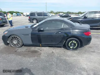 2018 Mercedes-Benz SLC with VIN WDDPK3JA1JF151757, listed as a IAAI auction lot 41234787 with 68,035 mi miles. Bid and sale history available at carsss.com. Image 15.