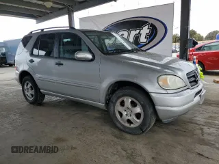 2003 Mercedes-Benz M 350 с VIN 4JGAB57EX3A408318, выставлен на аукционе Copart как лот 53401985 с пробегом 179 045 миль миль и Чистый • Clean title. История ставок и продаж доступна на DreamBid. Изображение 4.