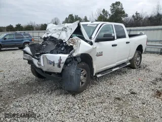 2018 Ram 2500 Tradesman with VIN 3C6UR5CL2JG403637, listed as a Copart auction lot 45909305 with 164,106 mi miles and Salvage Title. Bid and sale history available at carsss.com. Image 1.