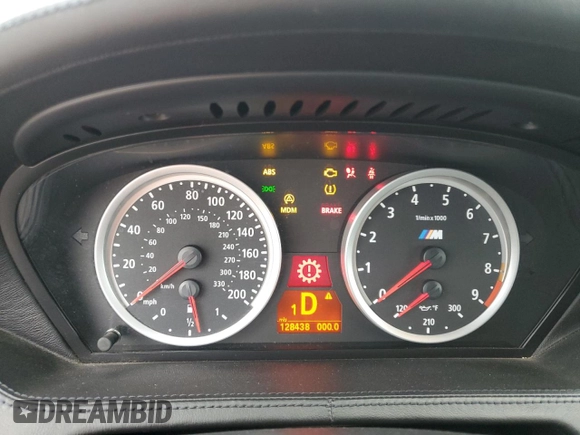 2009 BMW 6 Series M6 z VIN WBSEK935X9CY80091, wystawiony jako Copart lot #43348935 z przebiegiem 128 438 mil mil oraz Tytuł czysty. Historia ofert i sprzedaży dostępna na DreamBid. Obrazek 9.