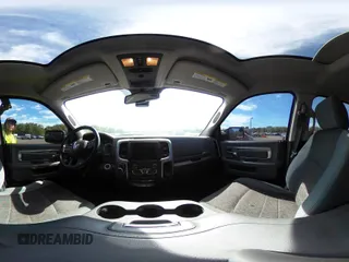 2017 Ram 1500 Big Horn с VIN 3C6RR7LT4HG675411, выставлен на аукционе IAAI как лот 42307497 с пробегом 193 289 миль миль и . История ставок и продаж доступна на DreamBid. Изображение 20.