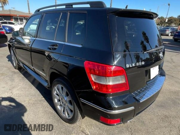 2010 Mercedes-Benz GLK 350 with VIN WDCGG5GB9AF449216, listed as a Copart auction lot 81513434 with 153,183 mi miles and Clean Title. Bid and sale history available at DreamBid. Image 3.