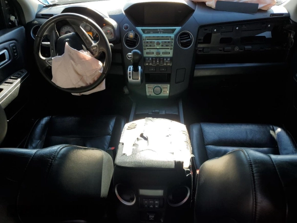 2010 Honda Pilot Touring with VIN 5FNYF4H93AB038871, listed as a Copart auction lot 53240375 with 211,397 mi miles and Salvage Title. Bid and sale history available at carsss.com. Image 8.