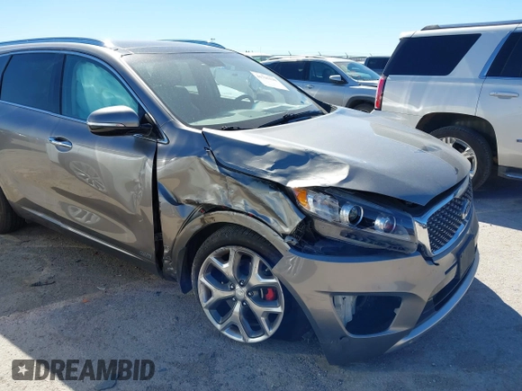 2016 Kia Sorento SX with VIN 5XYPKDA56GG073047, listed as a IAAI auction lot 41725130 with 89,754 mi miles. Bid and sale history available at carsss.com. Image 6.