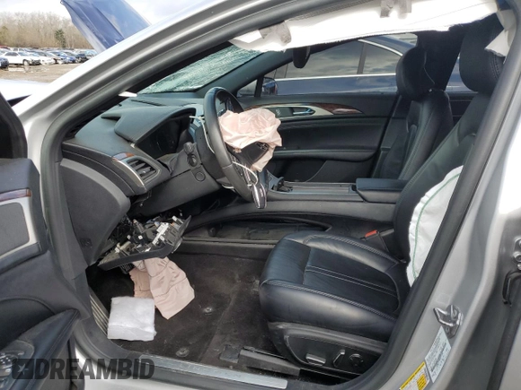 2019 Lincoln MKZ Reserve I with VIN 3LN6L5C98KR611336, listed as a Copart auction lot 83749694 with 40,406 mi miles and Salvage title. Bid and sale history available at DreamBid. Image 7.