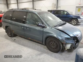 2006 Chrysler Town & Country LWB LX with VIN 2A4GP44R66R768813, listed as a Copart auction lot 81662344 with 152,807 mi miles and Salvage Title. Bid and sale history available at carsss.com. Image 4.