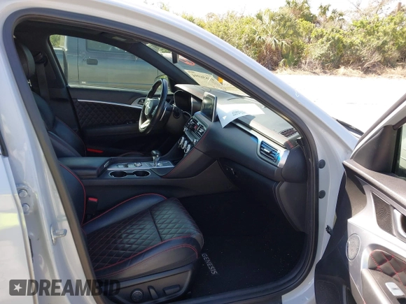 2019 Genesis G70 Dynamic with VIN KMTG34LE8KU031322, listed as a IAAI auction lot 41636994 with 55,325 mi miles and . Bid and sale history available at DreamBid. Image 5.