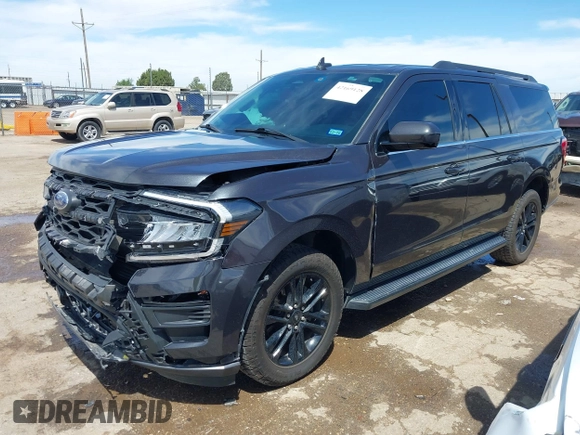 2024 Ford Expedition Max XLT with VIN 1FMJK1H87REA37010, listed as a IAAI auction lot 42169128 with 18,478 mi miles and . Bid and sale history available at DreamBid. Image 19.