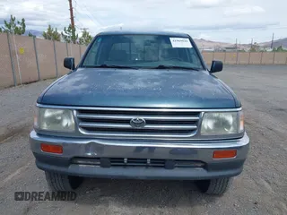 1996 Toyota T100 DX with VIN JT4UN22D9T0034196, listed as a IAAI auction lot 41969849 with 211,309 mi miles and . Bid and sale history available at carsss.com. Image 6.