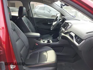 2024 GMC Terrain AT4 z VIN 3GKALYEG6RL314515, wystawiony jako IAAI lot #41962078 z przebiegiem 10 555 mil mil oraz . Historia ofert i sprzedaży dostępna na DreamBid. Obrazek 5.