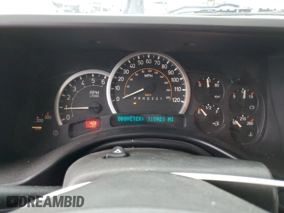 2006 Hummer H2 with VIN 5GRGN23U86H122396, listed as a Copart auction lot 82355744 with 315,923 mi miles and Clean Title. Bid and sale history available at carsss.com. Image 9.