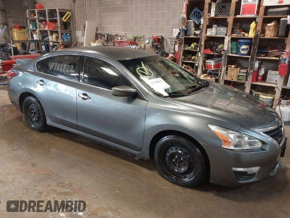 2014 Nissan Altima S with VIN 1N4AL3AP5EN373687, listed as a IAAI auction lot 41788822 with 127,116 mi miles and . Bid and sale history available at carsss.com. Image 1.