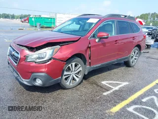 2019 Subaru Outback Limited z VIN 4S4BSAJC0K3215313, wystawiony jako IAAI lot #42219670 z przebiegiem 198 873 mil mil oraz . Historia ofert i sprzedaży dostępna na DreamBid. Obrazek 2.