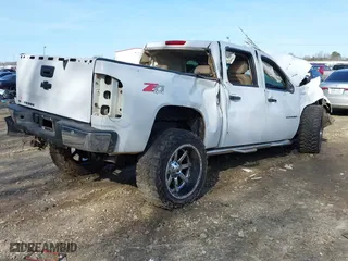 2007 Chevrolet Silverado 1500 LTZ with VIN 2GCEK13M871516626, listed as a IAAI auction lot 41317390 with 1 mi miles. Bid and sale history available at carsss.com. Image 4.
