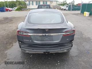 2016 Tesla Model S 70 с VIN 5YJSA1E17GF174544, выставлен на аукционе IAAI как лот 42221358 с пробегом 114 354 миль миль и . История ставок и продаж доступна на DreamBid. Изображение 17.