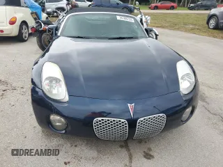 2006 Pontiac Solstice z VIN 1G2MB33B06Y101449, wystawiony jako Copart lot #74708724 z przebiegiem Nie podano mil oraz Szkoda całkowita • Salvage title. Historia ofert i sprzedaży dostępna na DreamBid. Obrazek 5.
