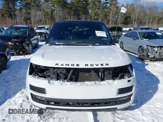 2014 Land Rover Range Rover HSE with VIN SALGS2VF2EA127232, listed as a IAAI auction lot 41454444 with 118,151 mi miles and . Bid and sale history available at DreamBid. Image 13.