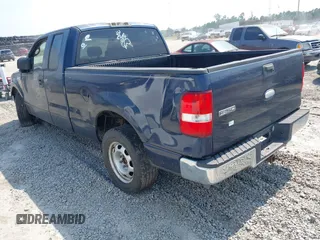 2006 Ford F-150 XL z VIN 1FTPX12V66NB87667, wystawiony jako IAAI lot #42591347 z przebiegiem Nie podano mil oraz . Historia ofert i sprzedaży dostępna na DreamBid. Obrazek 3.