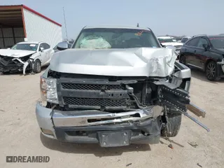 2011 Chevrolet Silverado 1500 LT with VIN 1GCRCSE05BZ117820, listed as a IAAI auction lot 41722434 with 162,365 mi miles. Bid and sale history available at carsss.com. Image 12.