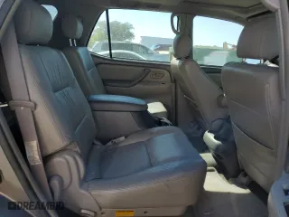 2006 Toyota Sequoia SR5 with VIN 5TDZT34A66S272528, listed as a Copart auction lot 50529935 with 327,960 mi miles and Clean Title. Bid and sale history available at carsss.com. Image 11.