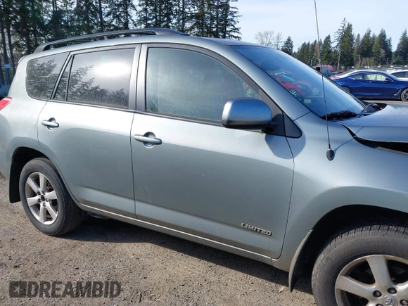 2008 Toyota RAV4 Ltd with VIN JTMBK31V485052521, listed as a IAAI auction lot 41874753 with 185,302 mi miles. Bid and sale history available at carsss.com. Image 13.