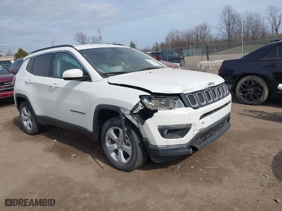 2019 Jeep Compass Latitude with VIN 3C4NJDBB0KT597603, listed as a IAAI auction lot 41822853 with 93,880 mi miles. Bid and sale history available at carsss.com. Image 1.