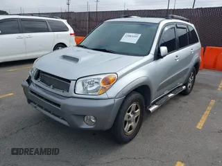 2005 Toyota RAV4 with VIN JTEHD20V750051092, listed as a IAAI auction lot 42083255 with 201,783 mi miles. Bid and sale history available at carsss.com. Image 2.